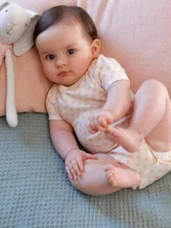 Lot De 3 Bodies Manches Courtes Bébé Emmanchure Américaine - Abricot Poudré 5 Lot De 3 Bodies Manches Courtes Bébé Emmanchure Américaine - Abricot Poudré -PETIT BATEAU Soldes Magasin lot de 3 bodies manches courtes bebe emmanchure americaine 1